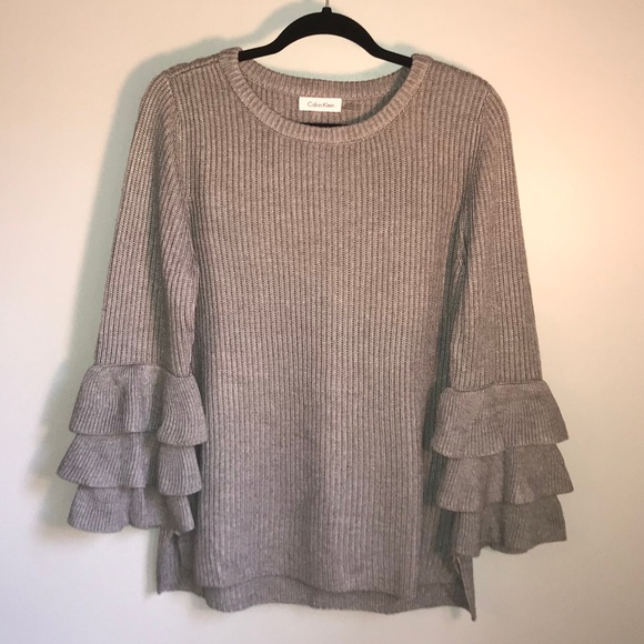Calvin Klein Sweaters - 🎁Calvin Klein Ruffle Sleeved Sweater.